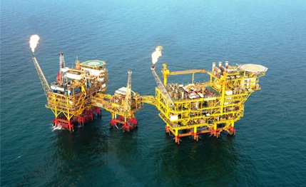 1724901502104451.jpg 石油行業(yè).jpg